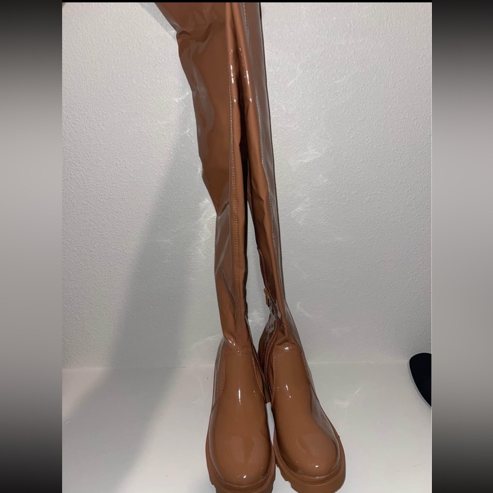 Brown Women's Knee-High Boots
